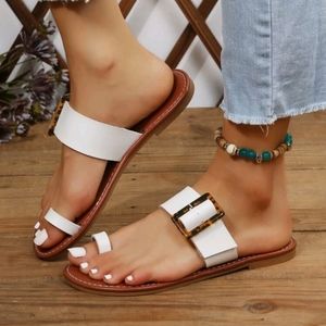 Women Leather Thong Sandals